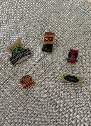 Lot de 5 Pins thème alimentaire / confiserie : Lindt, Suchel, Lindor, L’alsacienne, Montorval, condition: Good, €4.50, €5.43 includes Buyer Protection