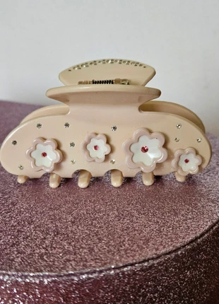 Clip de pelo con flores, marca: Local, estado: Nuevo sin etiquetas, 5,90 €, 6,90 € Protección al comprador incluida