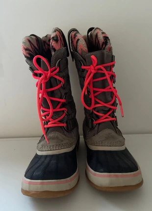 Bottes neiges après ski Sorel Taille 38 Femme, marque: Sorel, état: Bon état, taille: 38, 35,00 €, 37,45 € Protection acheteurs incluse