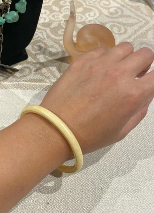 Bracelet jonc ancien en matière noble., brand: ancien, condition: Very good, €35.00, €37.45 includes Buyer Protection