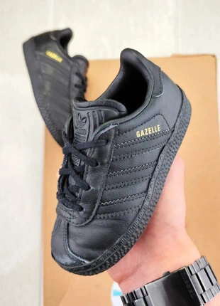 Baskets Sneackers Adidas Originals Gazelle Enfants << Black >> Taille 23, brand: adidas, condition: Very good, size: 23, €25.00, €26.95 includes Buyer Protection Pro