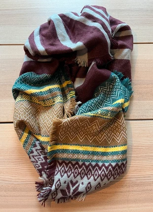 Sjaal kleurrijk, marque: onbekend, état: Neuf sans étiquette, 3,00 €, 3,85 € Protection acheteurs incluse