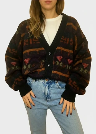 Cardigan vintage multicolore Proman - Made in
Italy, marca: Proman, estado: Muito bom, tamanho: XXL / 44 / 16, €12.00, €13.30 inclui Proteção do Comprador