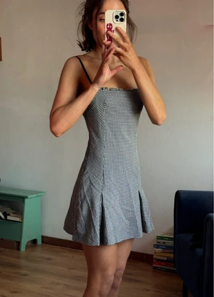 Checkered dress Zara, merk: Zara, staat: Heel goed, maat: S / 36 / 8, € 17,00, € 18,55 inclusief Kopersbescherming
