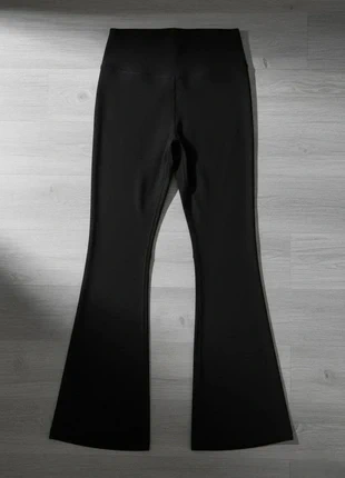 Pantalon noir évasé taille haute, marke: Nova line, zustand: Sehr gut, größe: M, 29,99 €, 32,19 € inklusive Vinted-Käuferschutz