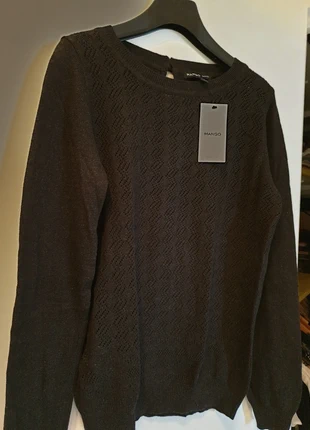 Pull maille ajourée 3 noeuds dos neuf, marke: Mango, zustand: Neu, mit Etikett, größe: M / 38 / 10, 20,00 €, 21,70 € inklusive Vinted-Käuferschutz
