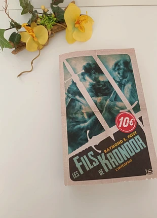 📚 Le fils de Krondor 📚, staat: Goed, € 5,00, € 5,95 inclusief Kopersbescherming