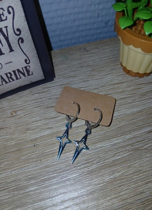 Boucles d'oreilles étoile, merk: Fait Main, staat: Nieuw met prijskaartje, € 1,00, € 1,75 inclusief Kopersbescherming