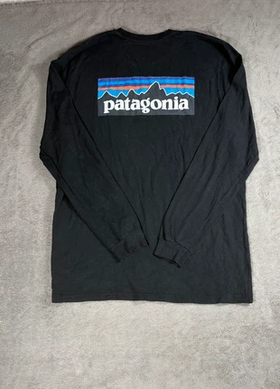 T-shirt à manches longues imprimé noir Patagonia homme taille L, marca: Patagonia, estado: Bom, tamanho: L, €8.00, €9.10 inclui Proteção do Comprador