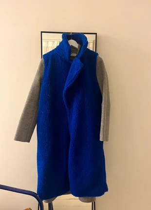 Azuurblauwe vest zonder mauwen, marque: merkloos, état: Neuf sans étiquette, taille: S / 36 / 8, 10,00 €, 11,20 € Protection acheteurs incluse