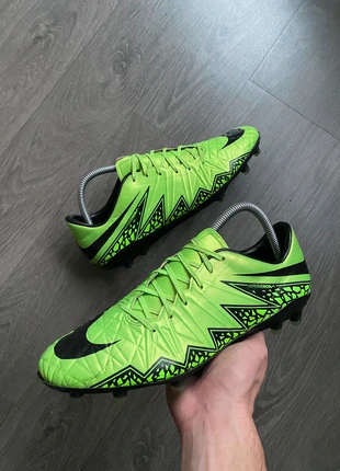 Crampons/Chaussures de football Nike Hypervenom Phatal II vert - taille 41, marke: Nike, zustand: Zufriedenstellend, größe: 41, 20,00 €, 21,70 € inklusive Vinted-Käuferschutz