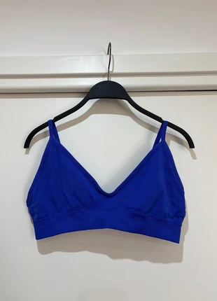 Gym Bra Top Size Large, marca: GYM, estado: Muy bueno, tamaño: L, 3,00 €, 3,85 € Protección al comprador incluida