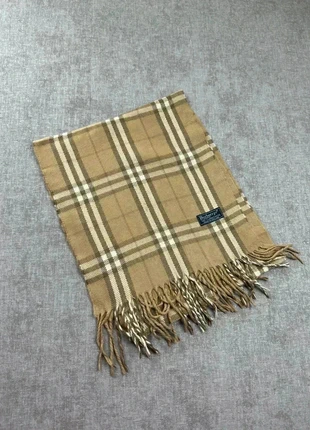 Écharpe Burberry beige, marca: Burberry, estado: Muy bueno, 55,00 €, 58,45 € Protección al comprador Pro incluida