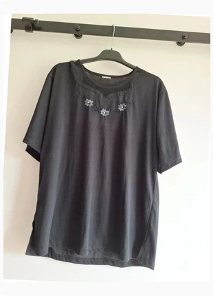 431. Haut noir vintage femme T40 incrusté fleurs, état: Très bon état, taille: L / 40 / 12, 5,10 €, 6,06 € Protection acheteurs (Pro) incluse