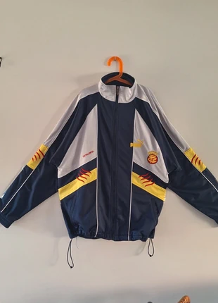 Chaqueta PUMA Selección Catalana 2002-2004, merk: Puma, staat: Heel goed, maat: M, € 35,00, € 37,45 inclusief Kopersbescherming