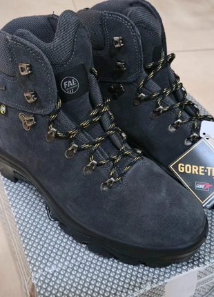 Fal Pegaso GTR 500, marque: FAL, état: Neuf avec étiquette, taille: 43, 45,00 €, 47,95 € Protection acheteurs incluse