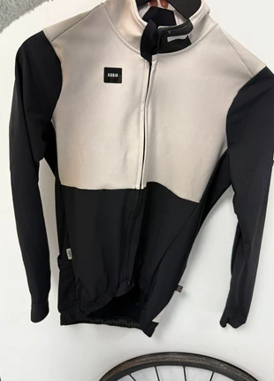 Veste Gobik M, marke: Gobik, zustand: Neu, mit Etikett, größe: M, 90,00 €, 95,20 € inklusive Vinted-Käuferschutz