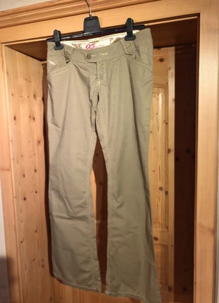 Nadelstreifenhose, marque: Q/S By S.Oliver, état: Bon état, taille: M / 38 / 10, 5,00 €, 5,95 € Protection acheteurs incluse