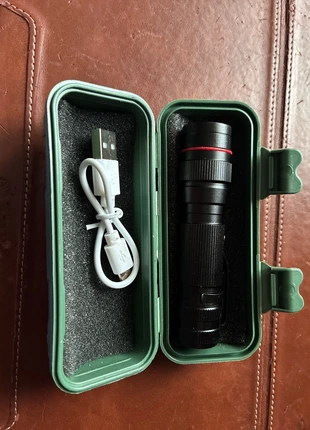 Linterna de mano, marque: Mano, état: Neuf avec étiquette, 7,00 €, 8,05 € Protection acheteurs incluse