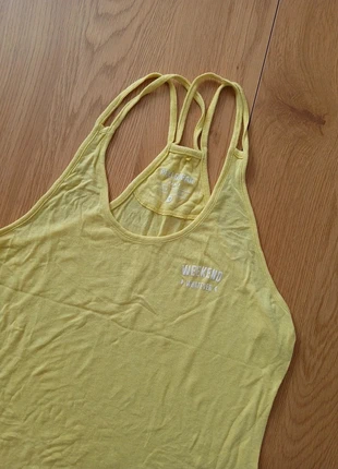 Camiseta amarilla espalda olimpica, marque: Pull & Bear, état: Très bon état, taille: M / 38 / 10, 2,00 €, 2,80 € Protection acheteurs incluse