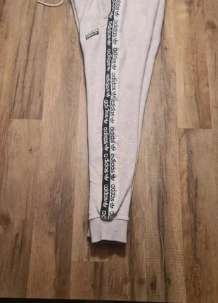 Jogging survetement pantalon de sport Adidas crème taille XS enfant (PF30), brand: adidas, condition: Good, size: XS, €8.97, €10.12 includes Buyer Protection Pro