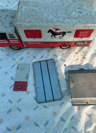 Camion joustra chevaux, brand: Joustra, condition: Satisfactory, size: 7 years / 122 cm, €40.00, €42.70 includes Buyer Protection