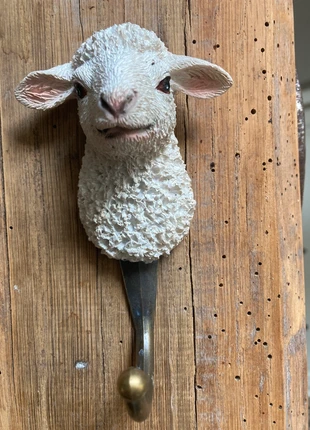 Wandhaak schaap, staat: Nieuw zonder prijskaartje, € 9,00, € 10,15 inclusief Kopersbescherming