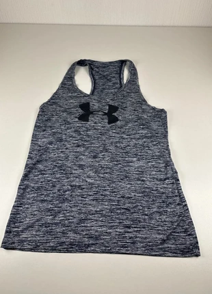 Débardeur M under armour sport femme, marque: Under Armour, état: Très bon état, taille: M / 38 / 10, 12,00 €, 13,30 € Protection acheteurs (Pro) incluse