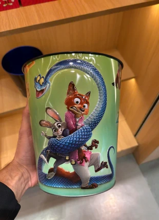 Seau Collector Zootopie 2 Disney Cinéma, marque: Disney, état: Neuf avec étiquette, 20,00 €, 21,70 € Protection acheteurs incluse