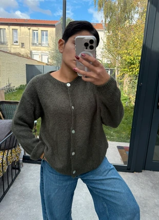 Magnifique pull en mohair et laine vert kaki, taille 38, neuf, marque: Andromede, état: Très bon état, taille: M / 38 / 10, 42,00 €, 44,80 € Protection acheteurs incluse