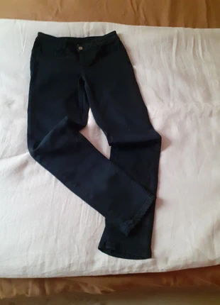Jeans Liu Jo T 27, marke: Liu Jo, zustand: Sehr gut, größe: S / 36 / 8, 15,00 €, 16,45 € inklusive Vinted-Käuferschutz