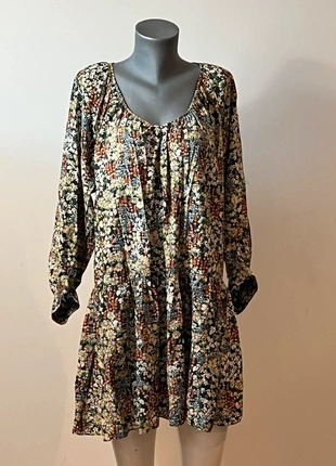 Jolie robe H&M, bel imprimé , taille S, très bon état, marque: H&M, état: Très bon état, taille: S / 36 / 8, 4,50 €, 5,43 € Protection acheteurs (Pro) incluse