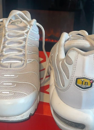 Nike TN Air Max Plus Triple White UK 9 | Clean Pair | Minor Bubble Marks  | Box | reduced !, brand: Nike, condition: Very good, size: 9, £45.00, £47.95 includes Buyer Protection
