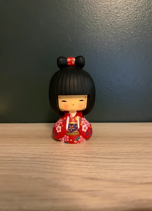 Figurine Japonaise, marke: Japan Style, zustand: Sehr gut, größe: Einheitsgröße, 15,00 €, 16,45 € inklusive Vinted-Käuferschutz
