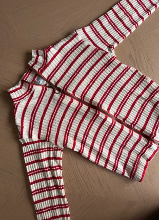 Piñata pum red stripes zip-up maat 6/7j, marque: Piñata Pum, état: Neuf avec étiquette, taille: 7 ans / 122 cm, 20,00 €, 21,70 € Protection acheteurs incluse