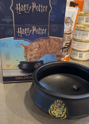 Harry Potter Cauldron Pet Bowl Dog Cat Hogwarts Wizarding Gift - Brand new, brand: Harry Potter, condition: New without tags, £12.00, £13.30 includes Buyer Protection