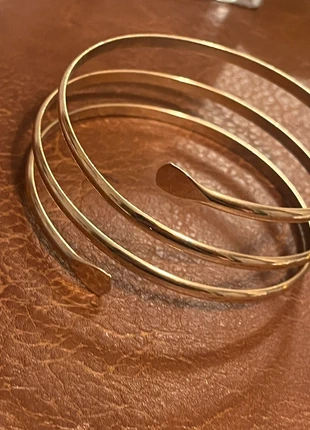 armband voor boven arm goud, merk: NO LABEL, staat: Nieuw zonder prijskaartje, € 2,00, € 2,80 inclusief Kopersbescherming