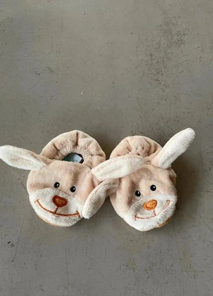 Chaussons neufs lapin 3 à 6 mois, état: Neuf avec étiquette, taille: 26, 2,50 €, 3,33 € Protection acheteurs incluse