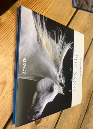 Le pur sang arabe, brand: Editions Atlas, condition: Very good, €5.00, €5.95 includes Buyer Protection