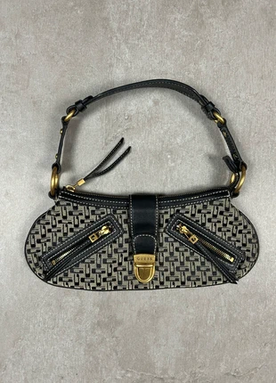Sac Guess Beige & Noir – Détails Or – Monogramme – Style Y2K Rétro Chic Vintage, brand: GUESS, condition: Very good, €92.95, €98.30 includes Buyer Protection