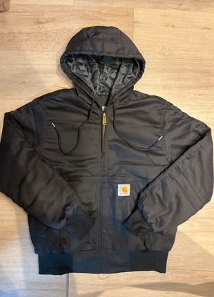 Veste carhartt taille M couleur noir, marque: Carhartt, état: Neuf sans étiquette, taille: M, 50,00 €, 53,20 € Protection acheteurs incluse