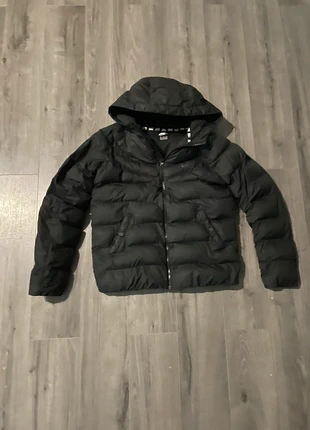 Doudoune enfant neuf sans étiquette noir taille 13-15ans, brand: Nike, condition: New without tags, size: 9 years / 134 cm, €20.00, €21.70 includes Buyer Protection