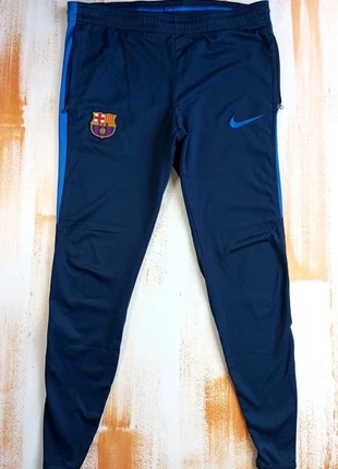 Pantalon jogging bas de survêtement entraînement Nike Barcelone 2016-17 Vintage - Dri fit - Taille S, marke: Nike, zustand: Sehr gut, größe: S, 18,00 €, 19,60 € inklusive Vinted-Käuferschutz