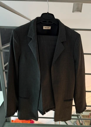 Completo tailleur Zadig & Voltaire, brand: Zadig & Voltaire, condizioni: Nuovo senza cartellino, taglia: S / IT 40 / EU 36, €120.00, €126.70 include la Protezione acquisti