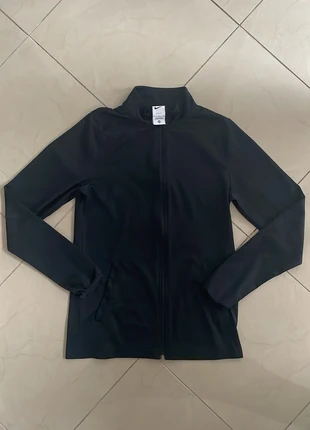Veste Nike noire homme – taille S – très bon état – authentique- sport training, merk: Nike, staat: Heel goed, maat: S / 36 / 8, € 25,00, € 26,95 inclusief Kopersbescherming