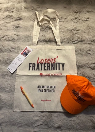 Goodies de précommande loser’s fraternity de Oceane ghanem et jenn guerrieri, brand: Goodies, condition: New with tags, €14.00, €15.40 includes Buyer Protection