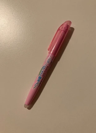 Erasable pink highlighter from Japan, marca: Surprise, estado: Novo sem etiquetas, €2.50, €3.33 inclui Proteção do Comprador
