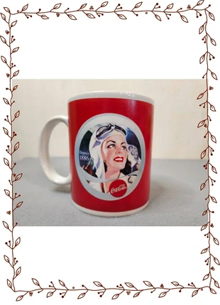 Mug Coca-Cola Vintage Collection Aviatrice Pin-Up (Édition Quick) 2006, marque: Coca-Cola, état: Bon état, 5,00 €, 5,95 € Protection acheteurs (Pro) incluse