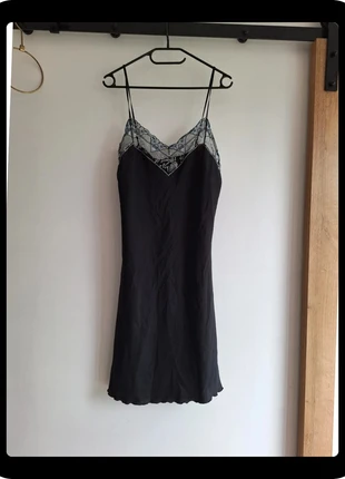 R0365. Robe de nuit noire dentelle, marke: Valisere, zustand: Sehr gut, größe: XXL / 44 / 16, 12,00 €, 13,30 € beinhaltet Vinted-Käuferschutz Pro