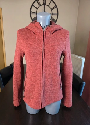 Veste à capuche Bench – Femme – Taille M, marque: Bench, état: Très bon état, taille: M / 38 / 10, 8,00 €, 9,10 € Protection acheteurs incluse